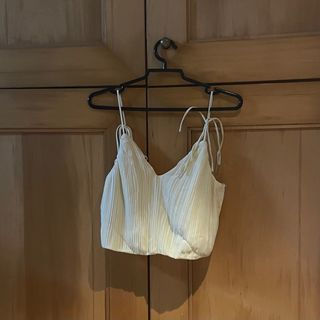 (Category: ) located in . Submitted by closetminded (Listing ID 1288620794, Image 1). Description: .