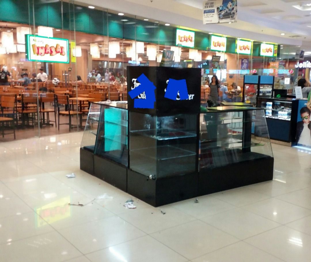 Mall kiosk maker, Furniture & Home Living, Office Furniture & Fixtures ...