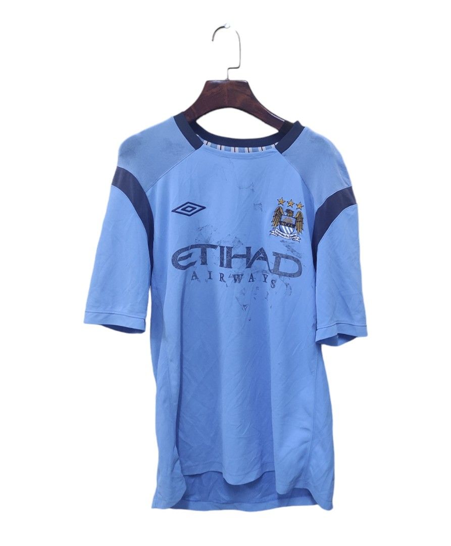 MANCHESTER CITY UMBRO JERSEY, Men's Fashion, Tops & Sets, Tshirts & Polo Shirts on Carousell