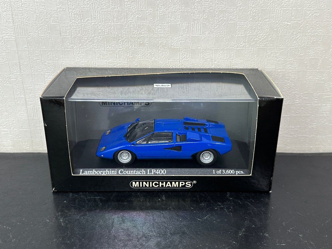 Minichamps 1:43 Lamborghini Countach LP400, 興趣及遊戲, 玩具& 遊戲 