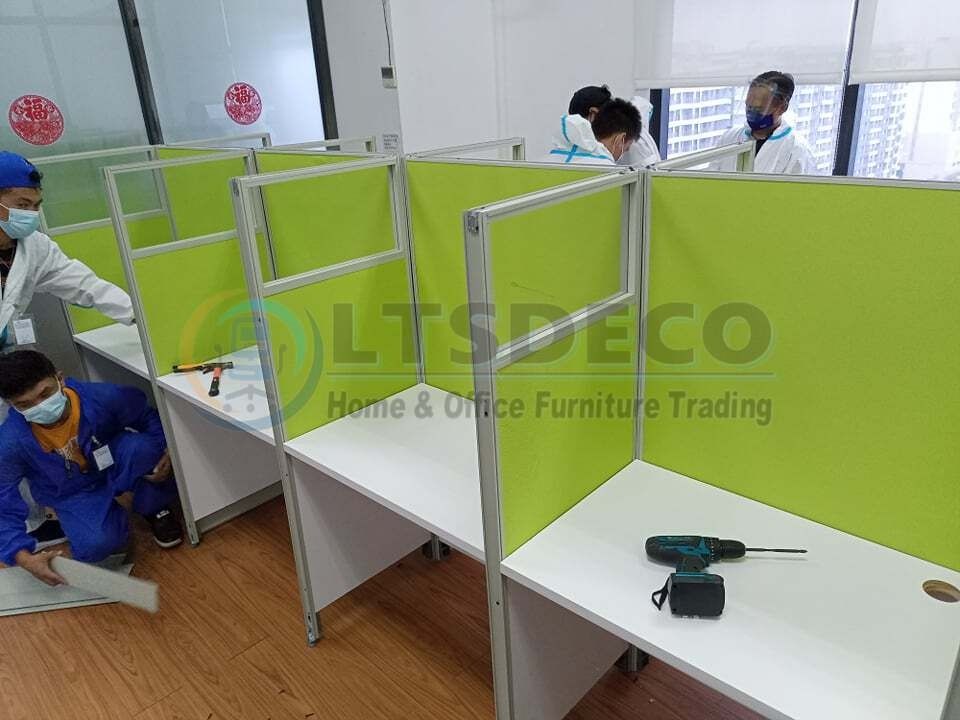 MODULAR PARTITION WORKSTATION OFFICE PARTITION, Furniture & Home Living ...