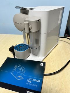 （分類：）位於 。 由 samhk852 提交（商品編號 1288615168，圖片 1）。簡介： 。