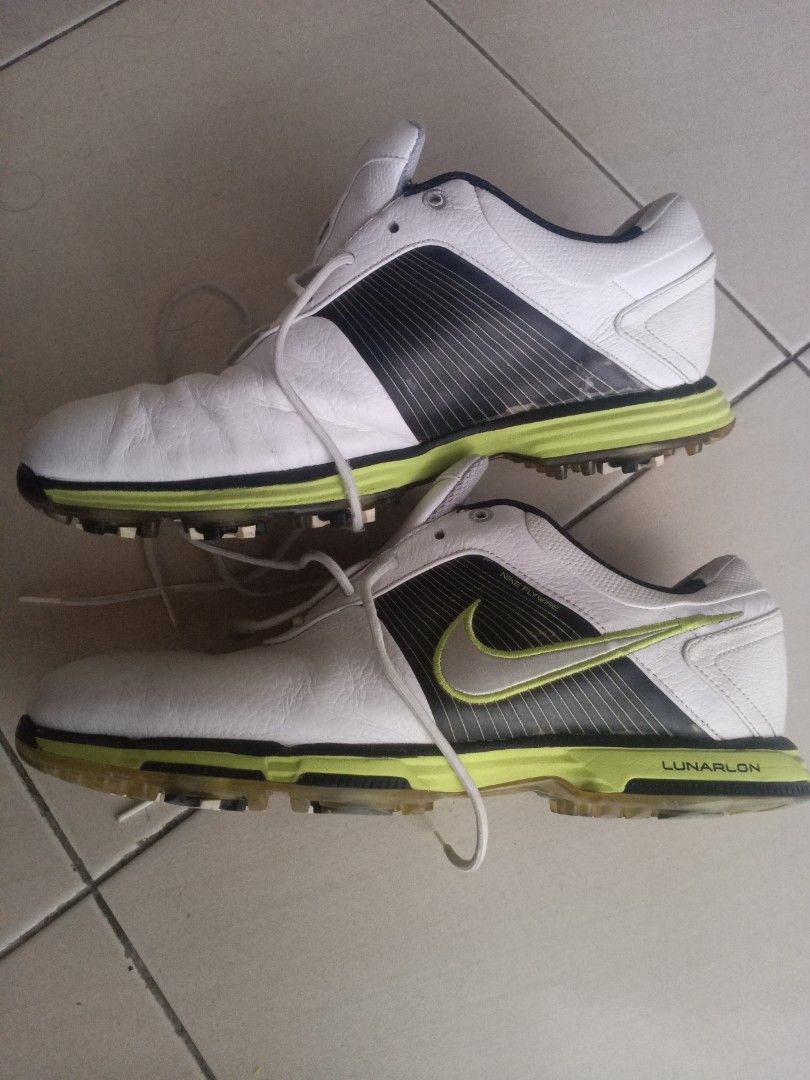 Nike Flywire Golf UK7 Sports Equipment Sports Games Golf on