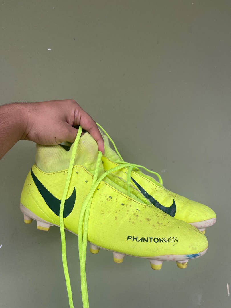 Phantom sn soccer sales cleats