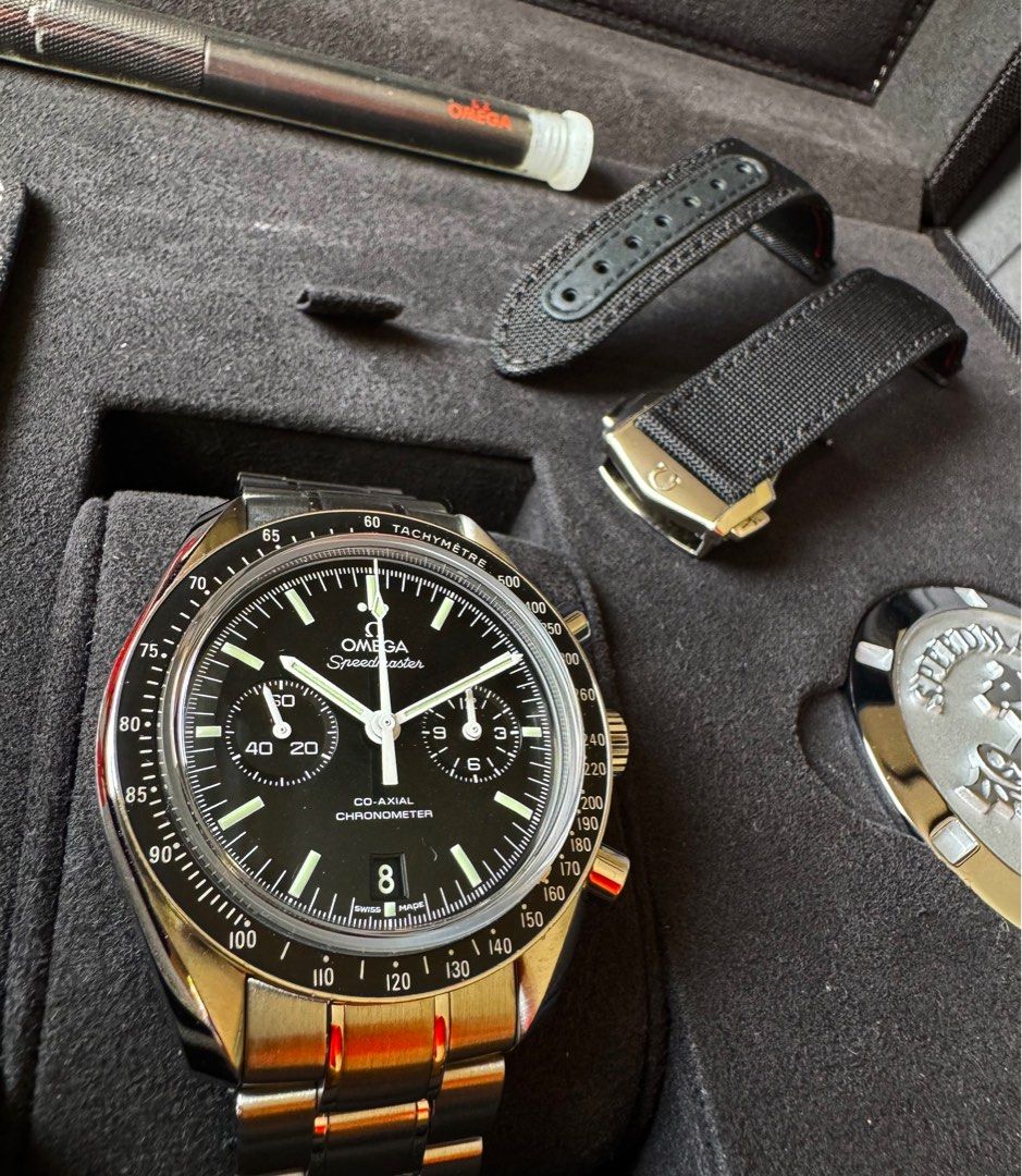 Omega Speedmaster Moonwatch Co Axial Chronograph Calibre 9300