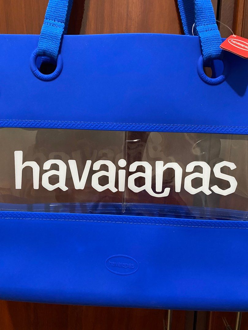Orig Havaianas Bag (Category: Beach Bags) located in Paranaque City. Submitted by hazelrealty (Listing ID 1288548127, Image 2). Description: Original Blue Havaianas Rubber Material Matibay at makapal MOP: Gcash Courier: LBC COP shipping only /Gogo No reservation. First to pay policy .