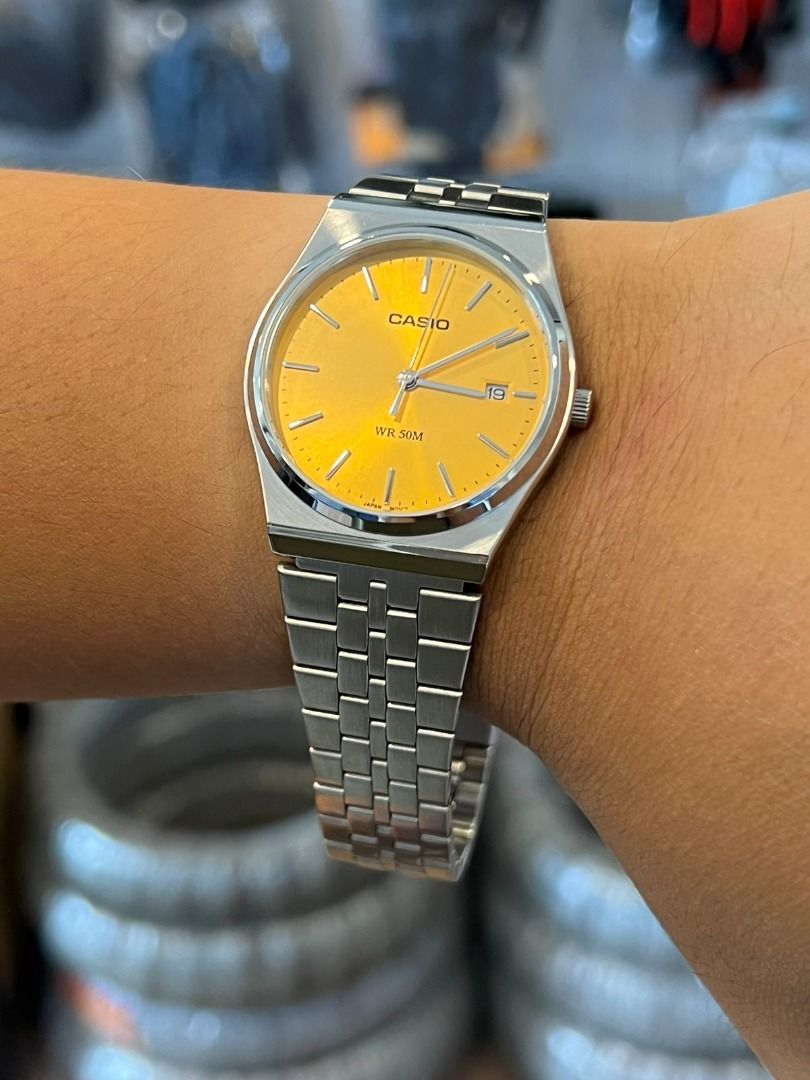 original-casio-analog-yellow-dial-stainless-steel-watch-mtp-b145d-9av