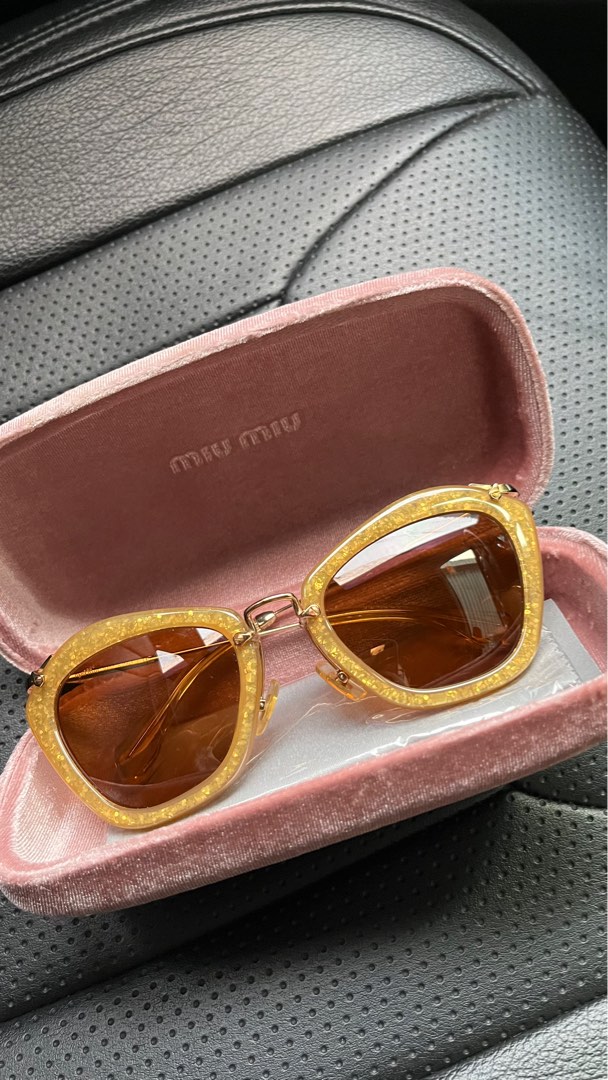 Miu miu clearance 10ns sunglasses