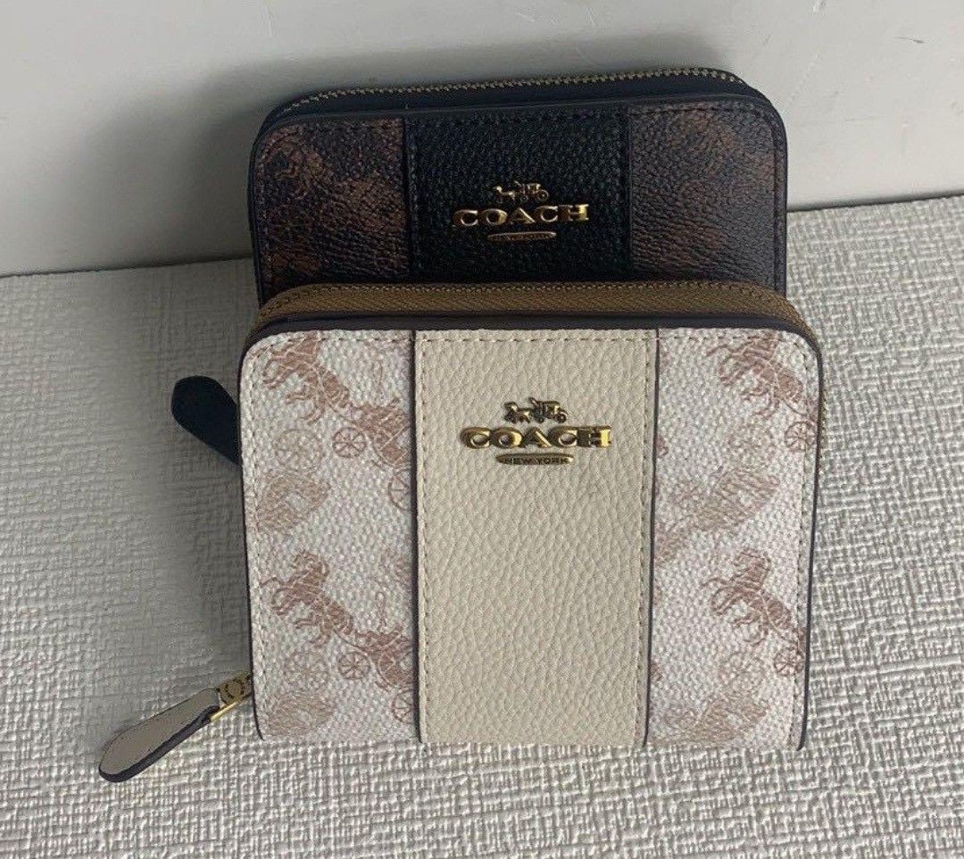 Preorder Coach CE202 carriage wallet zip coin pouch*waiting time 10 to  12days after payment has been made*chat to buy to order, Women's Fashion,  Bags u0026 Wallets, Wallets u0026 Card Holders on Carousell