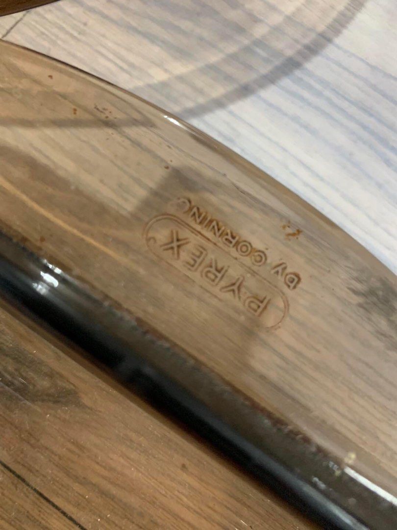 Pyrex Corning (Category: Bakeware) located in Manila. Submitted by akotisay (Listing ID 1288494948, Image 2). Description: Take all Php3,000 only. Last price alsready. Pass sa tatawad. Thank you.