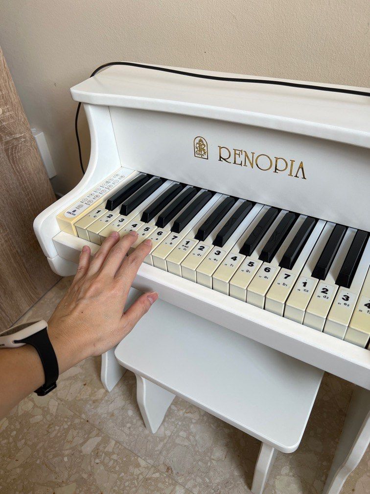 Renopia piano
