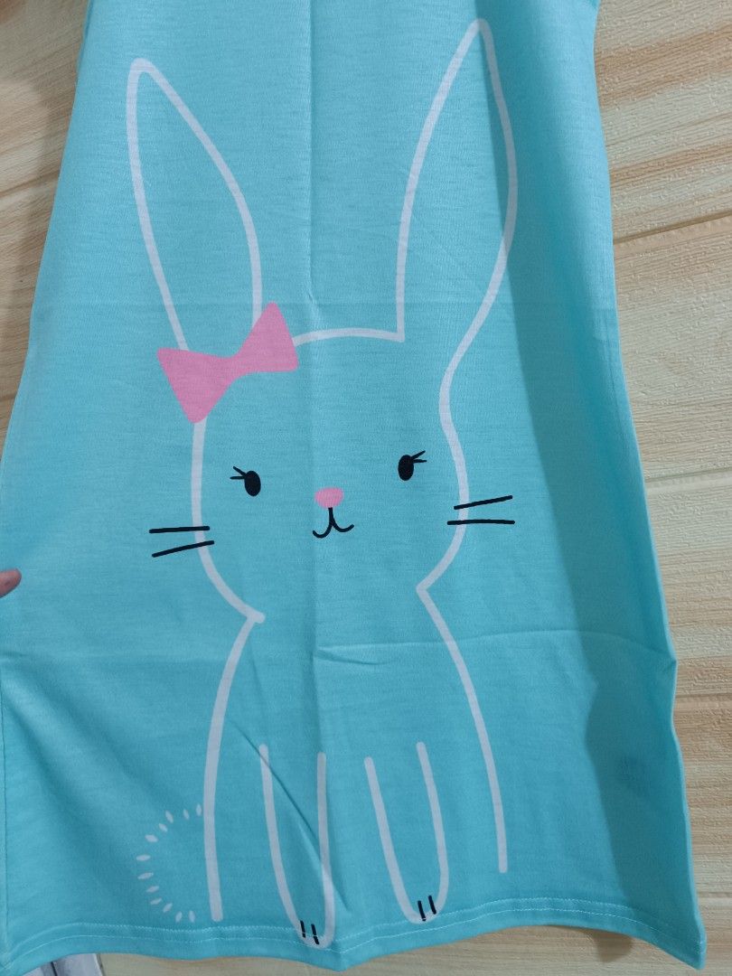 Shein Kids: (110) 4 -5Y (Category: Babies & Kids Fashion) located in Paranaque City. Submitted by cotton.cloud_07 (Listing ID 1288610407, Image 2). Description: ▫️Brandnew w/ pouch 🤍.