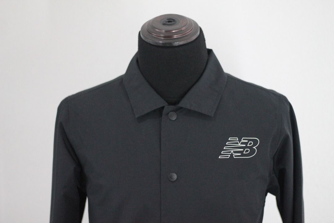 Size M Original NEW BALANCE Coach Jacket