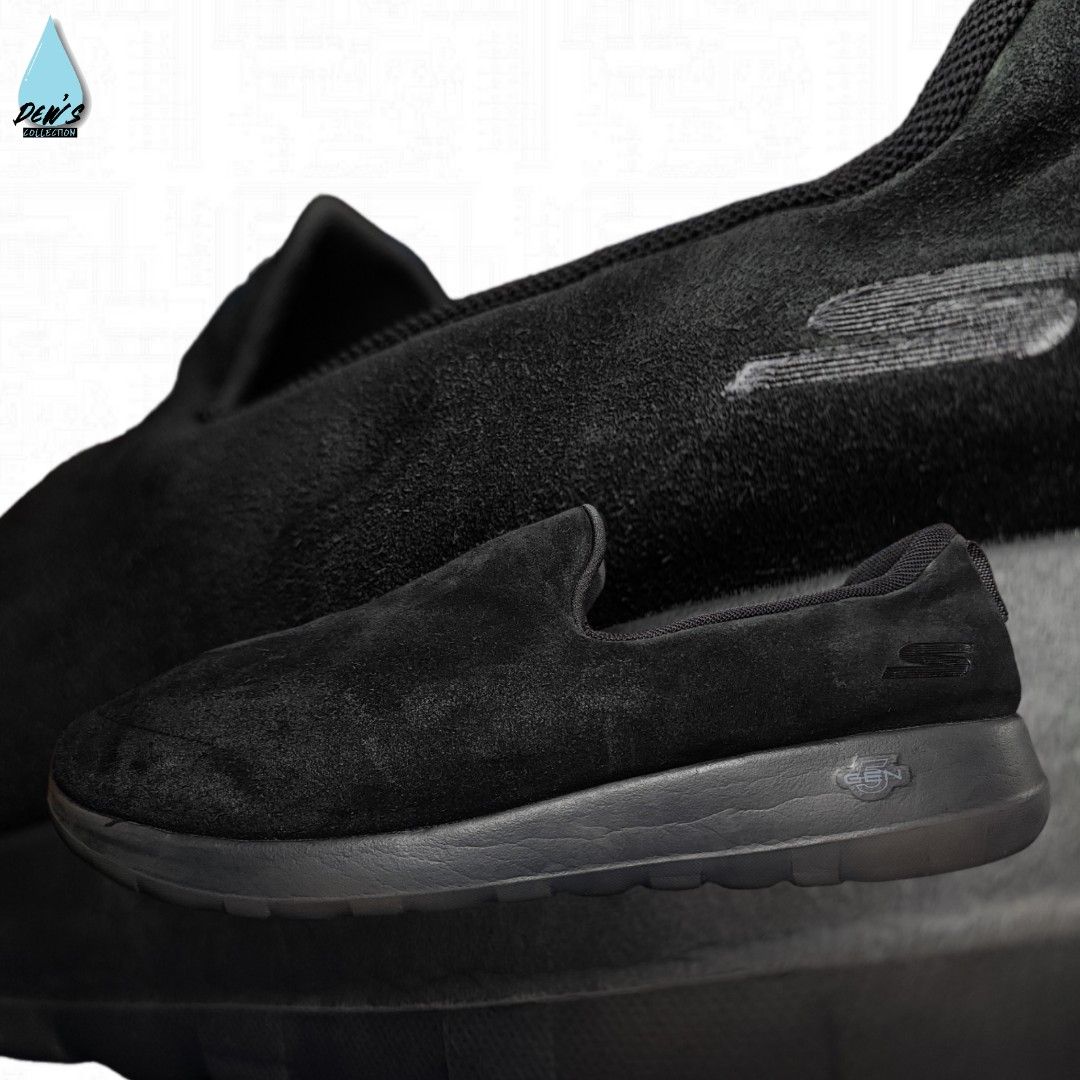 Skechers go top walk black suede
