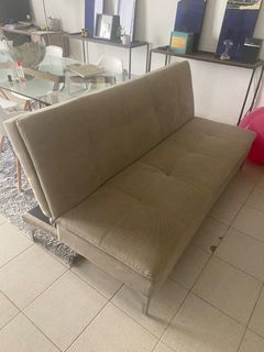 (Category: ) located in . Submitted by vtana (Listing ID 1288630014, Image 1). Description: .