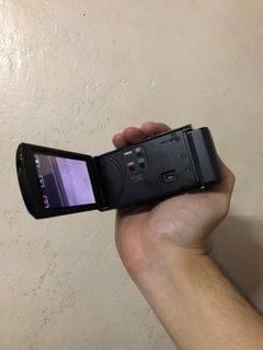 Sony compact touchscreen handycam |digicam 