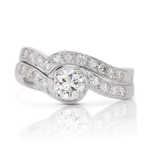 White gold ring discount 18k