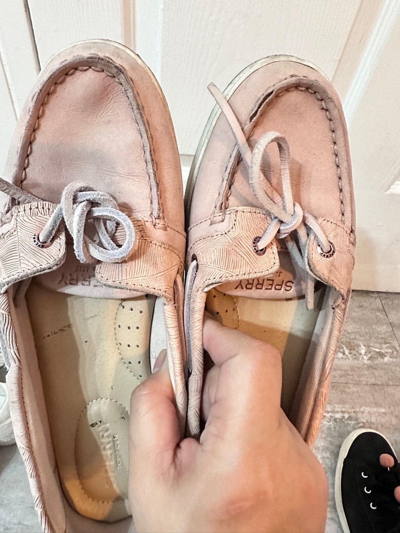 Sperry pink shoes top