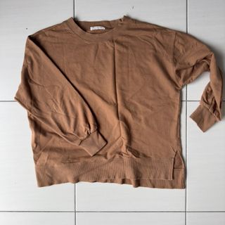 Sweatshirt Size S-L (Tag M), Women's Fashion, Tops, Other Tops on Carousell