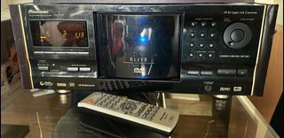 Top of the line PIONEER ELITE DV-F07 300+1  CD/DVD player with original remote.  ALL WORKING 110v.