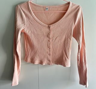 （分類：）位於 。 由 yzabel__ 提交（商品編號 1288517451，圖片 1）。簡介： 。