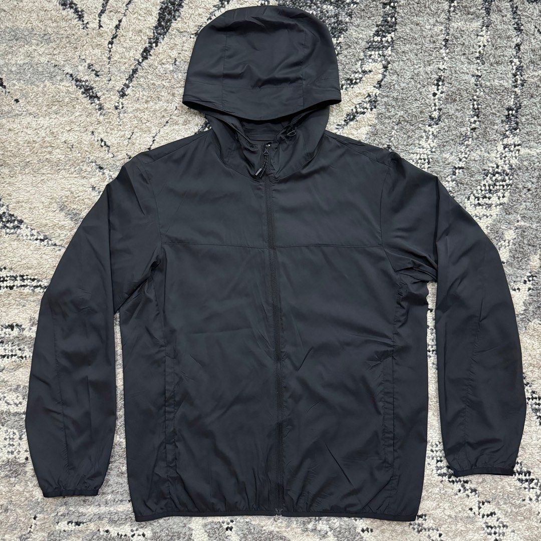 Ultra clearance light windbreaker