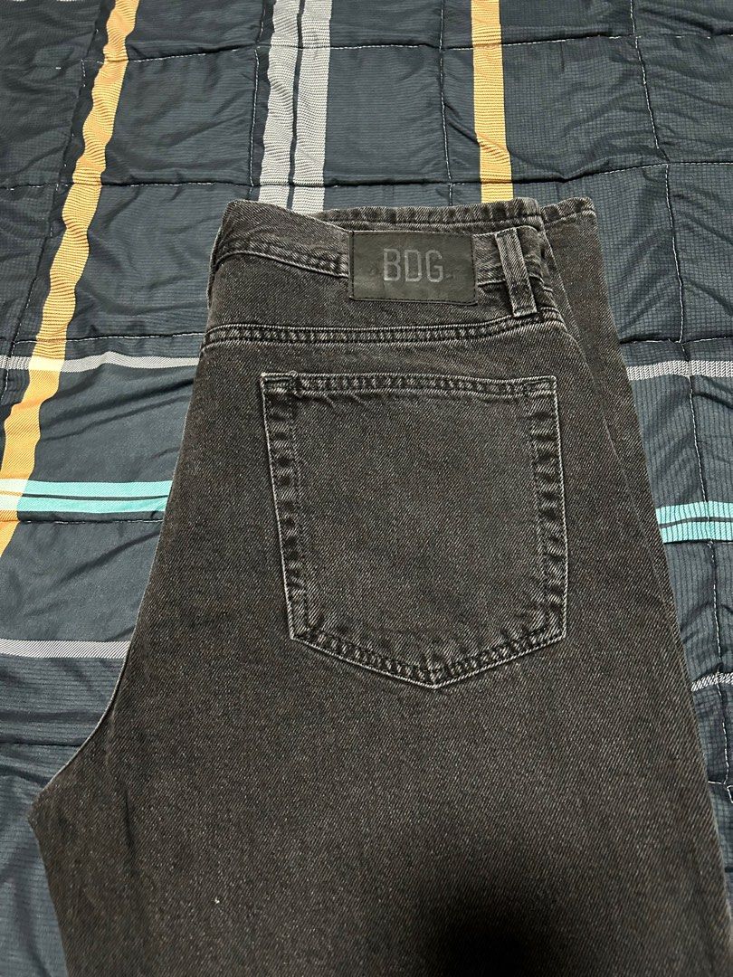 Urban Outfitters (BDG) Men’s Jeans (Category: Jeans) located in Cavite. Submitted by applebz (Listing ID 1288580607, Image 3). Description: +sf.