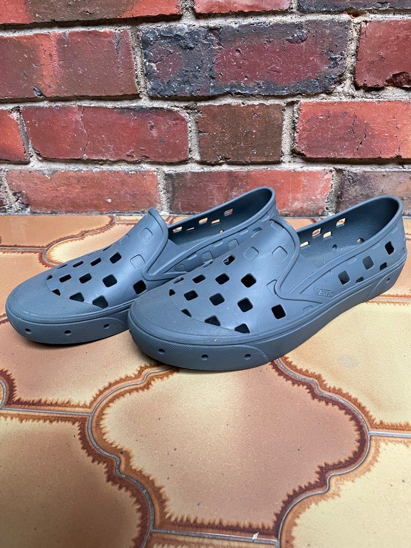 Vans Slip On TRK Sneakers Men GREY