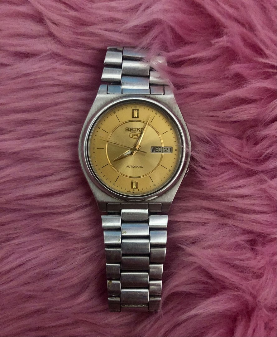 Vintage 1982 1992 Seiko 5 Gents Mens Automatic self winding watch