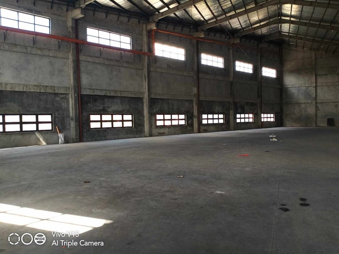Warehouse for Rent at Valenzuela (Category: Commercial) located in Manila. Submitted by areamanila (Listing ID 1288505290, Image 3). Description: Warehouse for Rent at Valenzuela Mapulang Lupa, 1036 sq meters, P 200 pesos/month, 2months deposit, 2 months advance.