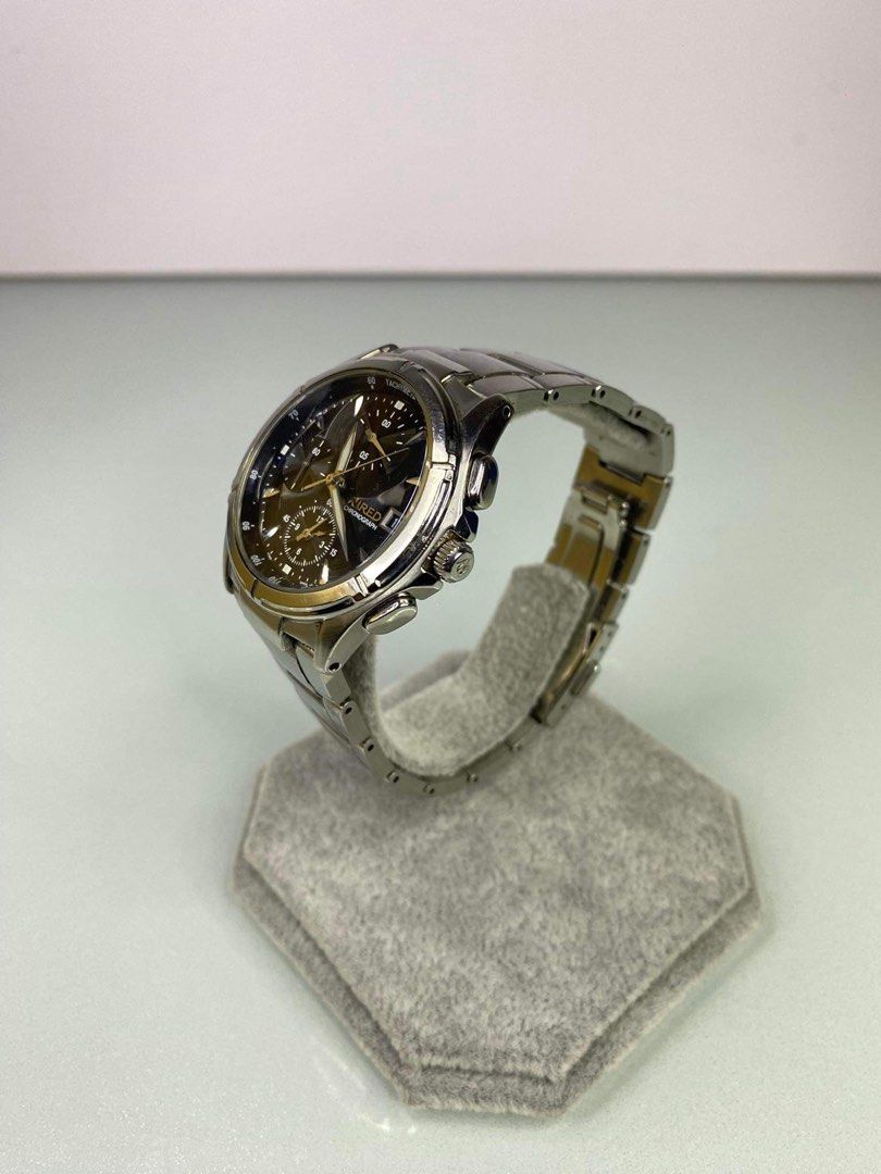 WIRED/Seiko Chronograph Quartz Movement (Category: Men's Watches) located in Manila. Submitted by watchgoodhobbies (Listing ID 1288692903, Image 3). Description: WIRED AGBV1391 Chronograph Watch Quartz Movement.