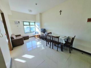 1BR MAGNOLIA RESIDENCES LOWER FLOOR CONDO FOR RENT FURNISHED NEW MANILA QUEZON CITY