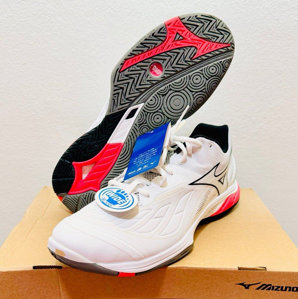 Mizuno wave fang vs2 review sales