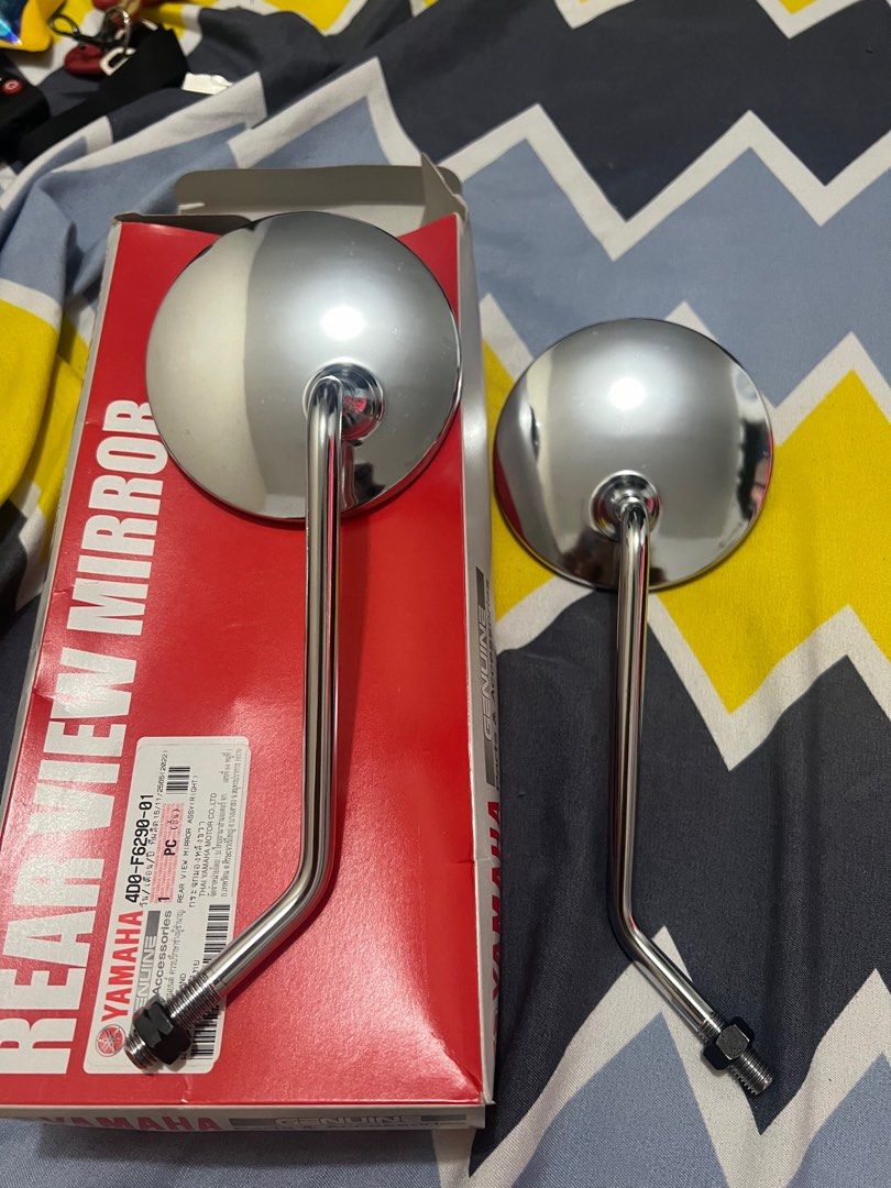 2nd hand original round silver chrome yamaha mirror (Category: Other Motorcycles Parts and Accessories) located in Imus. Submitted by cindy_3 (Listing ID 1288865603, Image 1). Description: 2nd hand original round silver chrome yamaha mirror Item is in cavite area Seldom Used wid my yamaha fazzio, good as brand new 500 plus shipping fee via lbc or lalamove Payment via gcash/bank transfer.