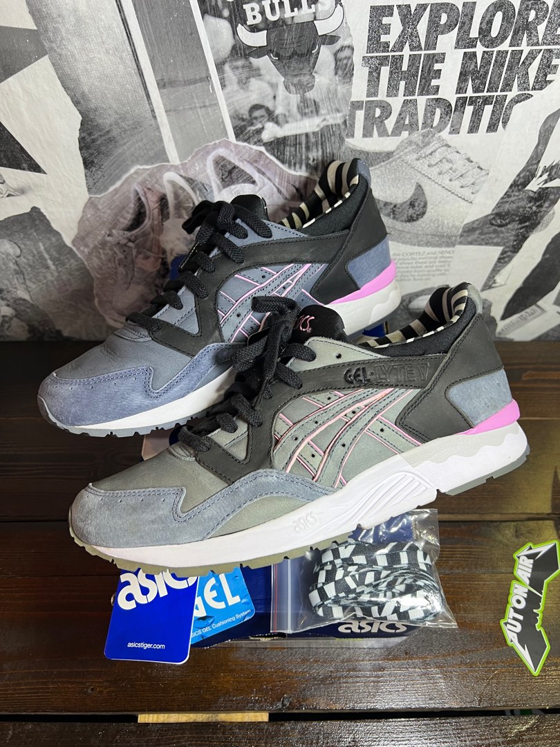 ORIGINAL ASICS GEL LYTE V KARAOKE x EXTRA BUTTER Men s Fashion
