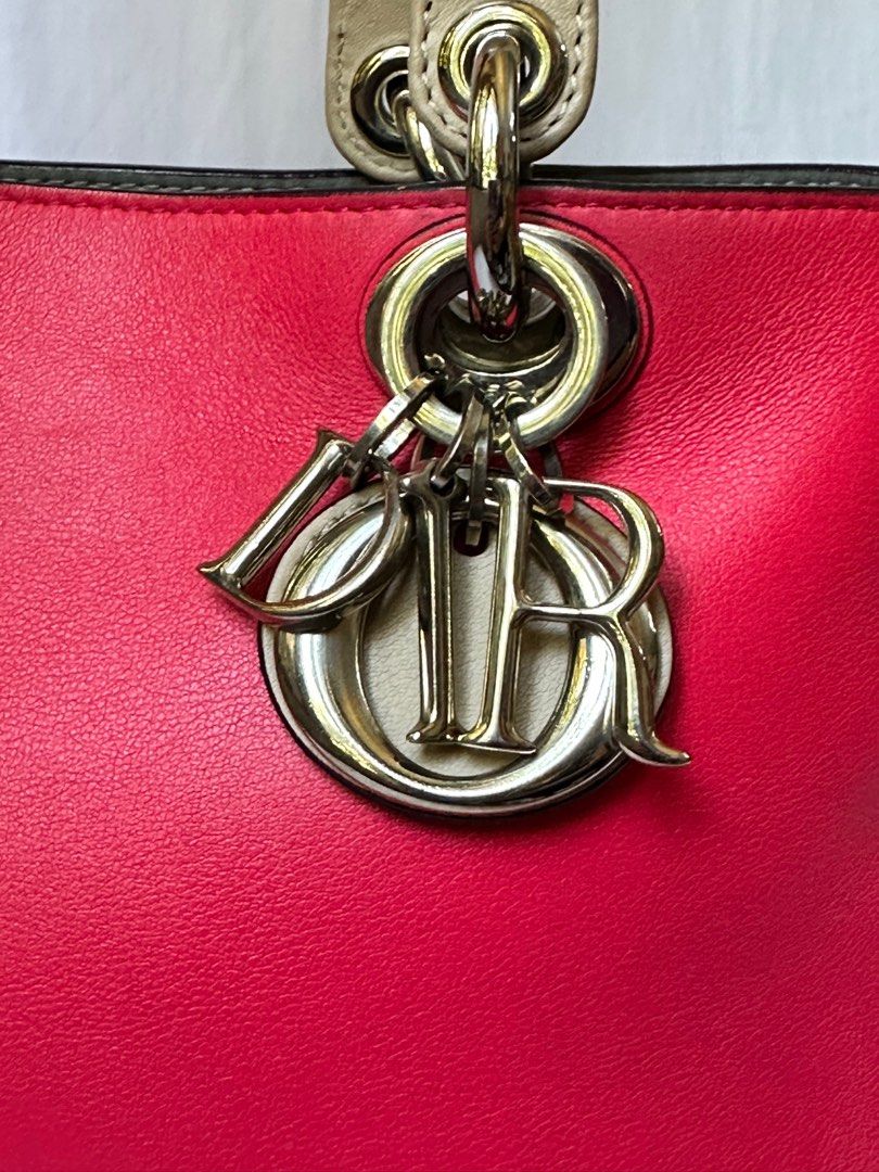 Authentic DIOR Diorissimo Bag (Category: Luxury Bags & Wallets) located in Santa Rosa. Submitted by brandieshoppe (Listing ID 1275880014, Image 2). Description: ✅ Authentic / Original Preloved ✅ From Japan Auction ✅ Moneyback Guaranteed If Proven Fake ✅ In Excellent Condition ✅ Message Us For More Details *Open Also for Layaway Terms.