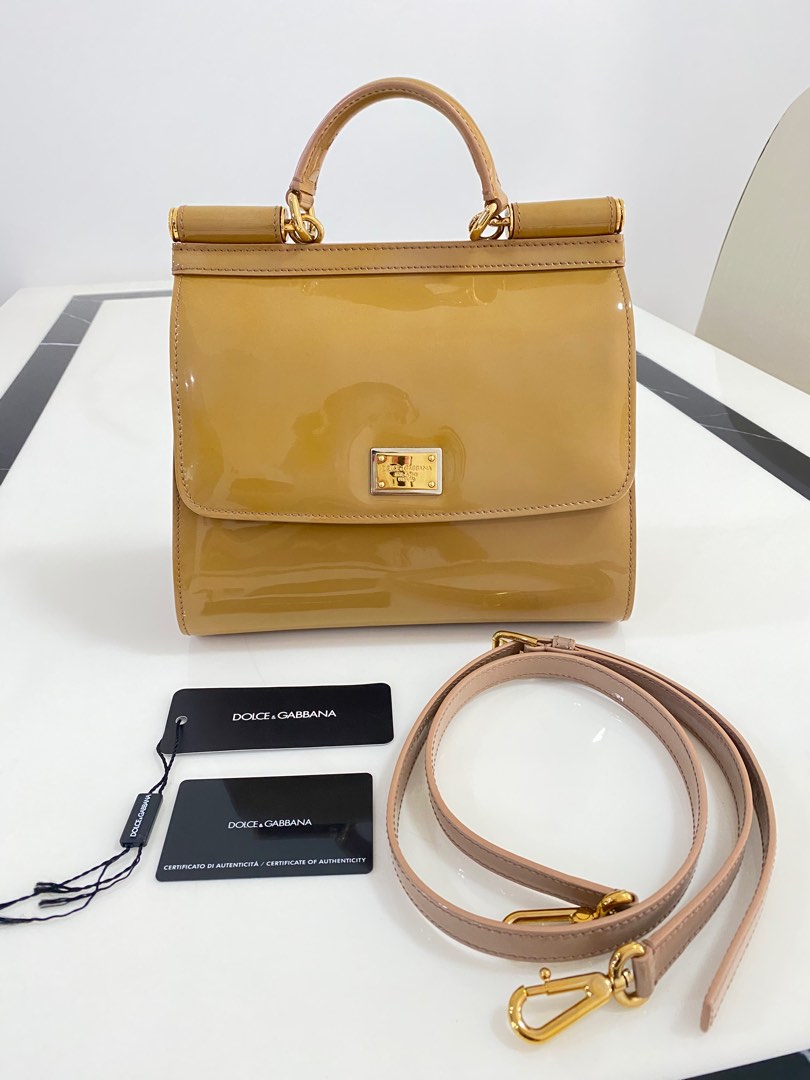 Authentic Dolce Gabbana bag D G medium Women s Fashion