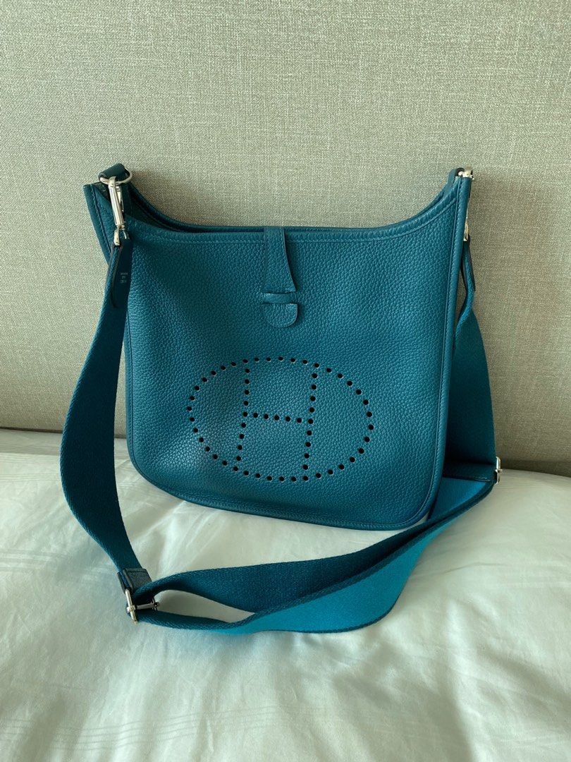 Evelyne pm online size