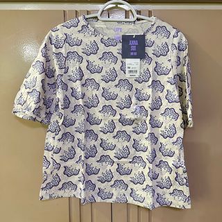 [Authentic] Uniqlo Anna Sui Shirt Size 160