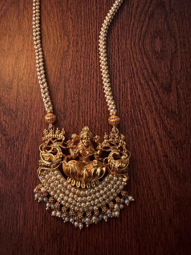 Beautiful Goddess Lakshmi Gold Pearl Pedant Set Women s Fashion