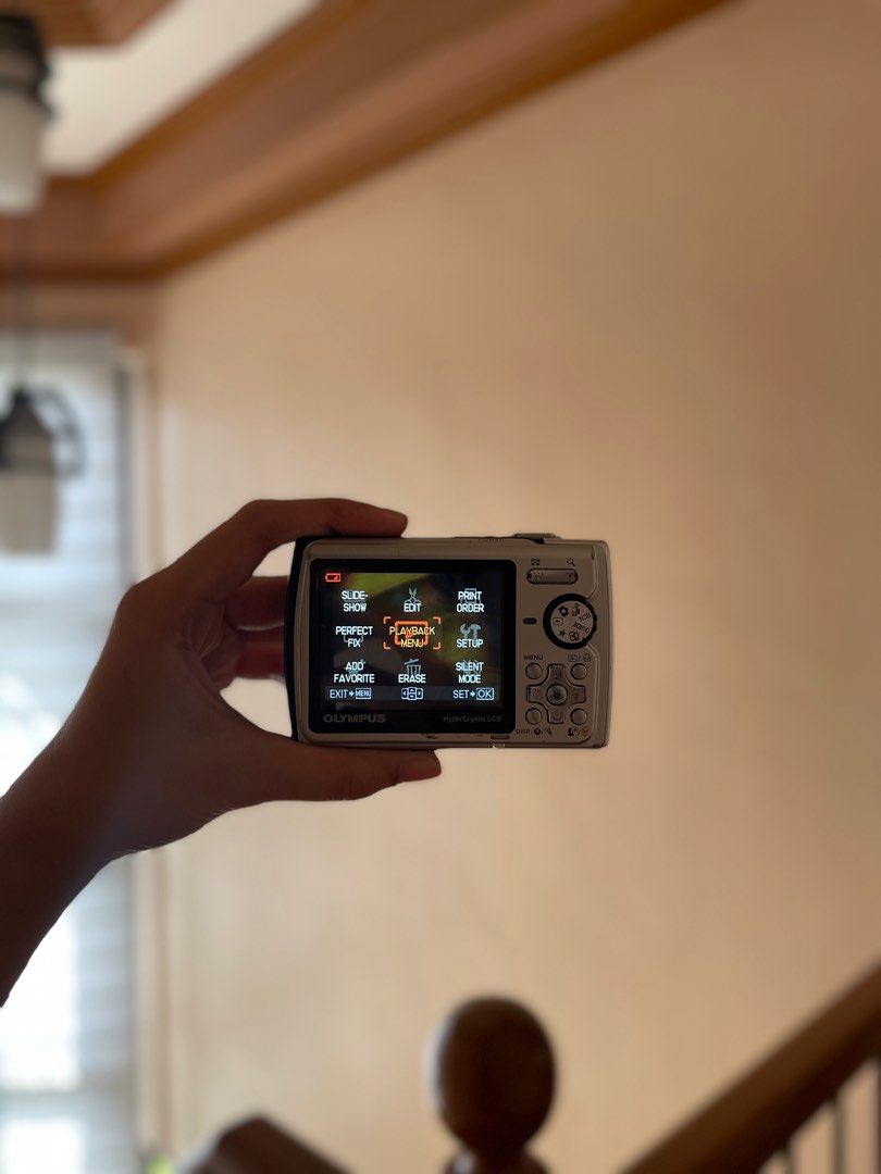 Digicam Olympus SW790 (Category: Cameras) located in Santa Rosa. Submitted by joedeclutters (Listing ID 1288773988, Image 2). Description: PLEASE READ PLEASE READ❕ DECLUTTERING ❕ NEGO FOR SURE BUYERS! For Sale: Olympus SW 790 Product detail: https://villman.com/Product-Detail/790SW RFS: ༄ Our old digicam sa bahay, decluttering ༄ No extra time to get repaired Issues: ༄ Tested, all working including flash crisp buttons but output is black (lens iss