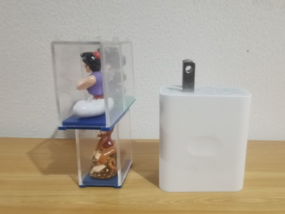 Disney - Aladdin Miniature Figures (Abu, Jasmine and Aladdin) in Cases ...