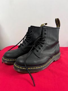 Dr. Martens 1460 Greasy Leather Boots
