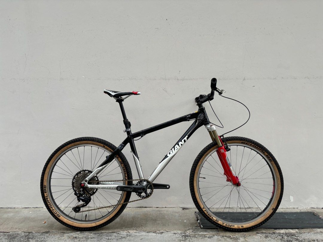 Giant XTC 26 26 inch mtb gravel old school skool Sports