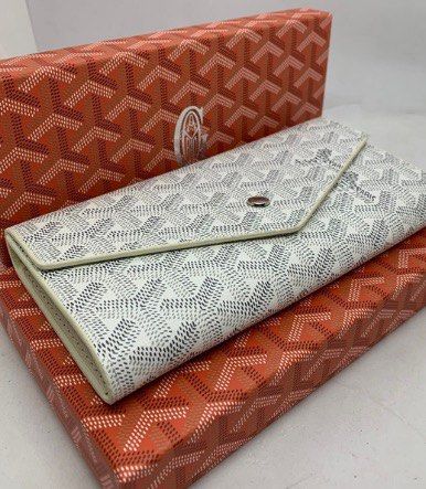 Goyard slim wallet store