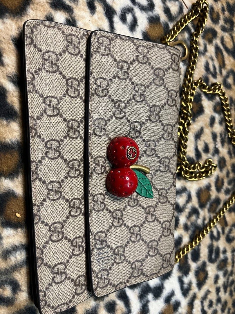 Gucci signature mini bag with cherries best sale