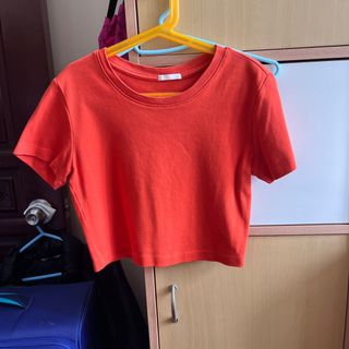 GU淨橙色croptop64223506084865110