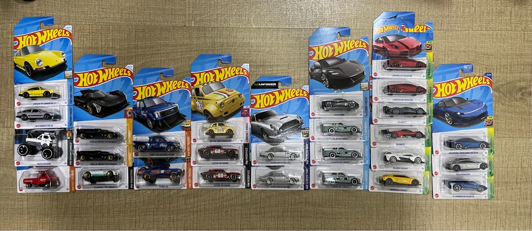 Hot Wheels RM10 Cadillac Aston Martin Real Cars Hobbies