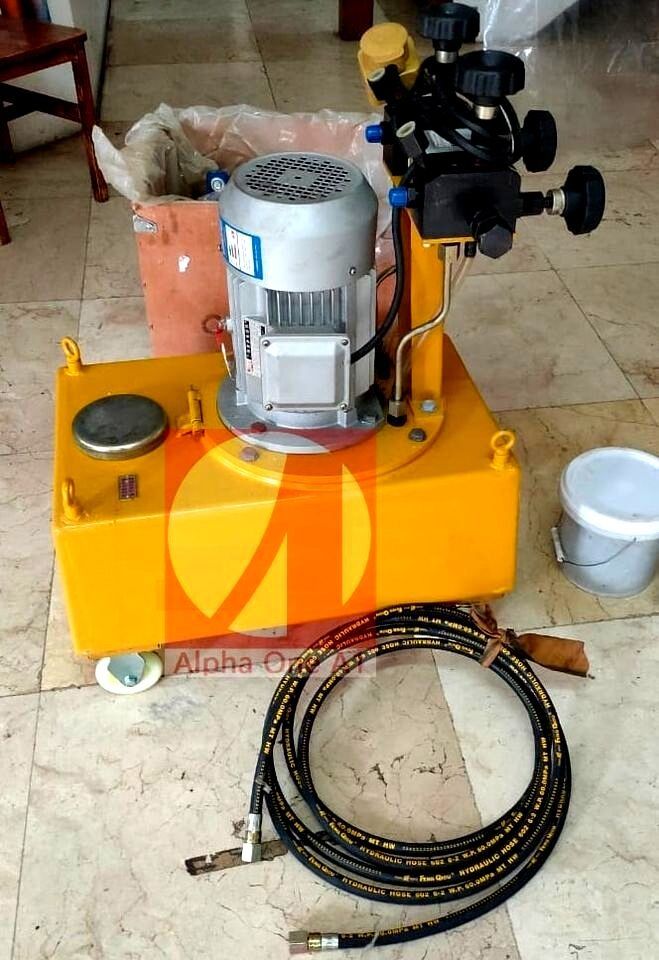 HYDRAULIC PUMP OR STRESSING PUMP 500MT STRESSING MACHINE (Category: Construction Tools & Equipment) located in Quezon City. Submitted by Kaithy20 (Listing ID 1288967607, Image 2). Description: 500MT HYDRAULIC PUMP/STRESSING PUMP GIRDER ACCESSORIES POST TENSIONING MATERIALS Post Tensioning Materials - Prestressing for Girder or Bridge: Other Post Tensioning Materials are also available on-stock: ~ Steel Duct Tube ~ Grouting Plate/Bearing Plate ~ T