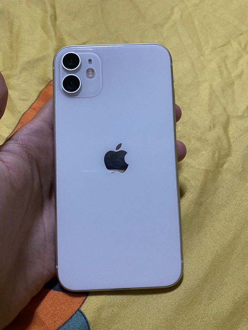 Iphone 11 128gb hk version (Category: iPhone 11 Series) located in Pasay City. Submitted by paulsanto17363 (Listing ID 1288813468, Image 2). Description: - Iphone 11 ( unit only ) - 128gb - HK version ( dual sim ) - Open line ( can use any type of sim ) - Battery health: 74% ( still all day lasting ) - On latest ios software update - Takes great pictures & videos ( can see on 9th and 10th slide ) - Meetup on manila area only - Will give free phon
